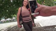 تشغيل إنها مستعدة لمضاجعتك حتى تستطيع