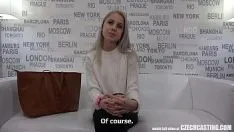 تشغيل هذه هي الطريقة التي يقنع بها امرأة لتوظيف رجل لمنحها كس