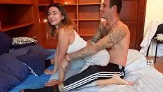 Redare Laura Se Bucura De Pula Noului Ei Sef Si Il Face Sa Se Simta Bine