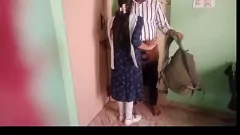 تشغيل ديسي زوجين كومال وصديقه في فورة الجنس الشرجي