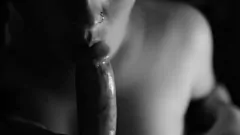 Afspelen Petite Pierced Brunette Goes Wild: Cock Sucking & Hard Fucking