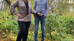 Abspielen Stepmoms verbotener Fetisch: Die öffentliche Begegnung der molligen Milf eines molligen Milf