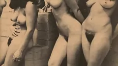 Orgie vintage: o experiență sexuală de grup cu o mulțime de muie